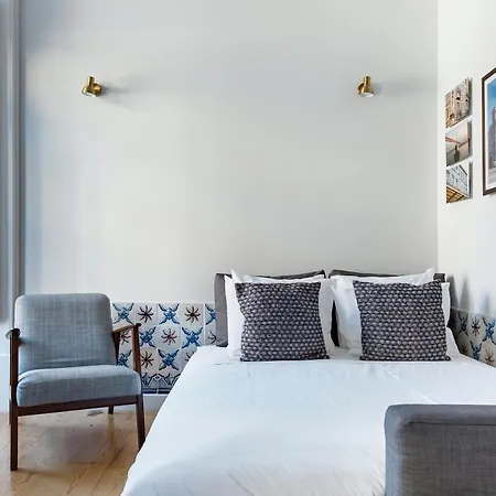 Appartement Alfama St George Castle District Fabulous 3 Bedrooms 2 Bathrooms Ac Balcony 1st Floor 19th Century Building *