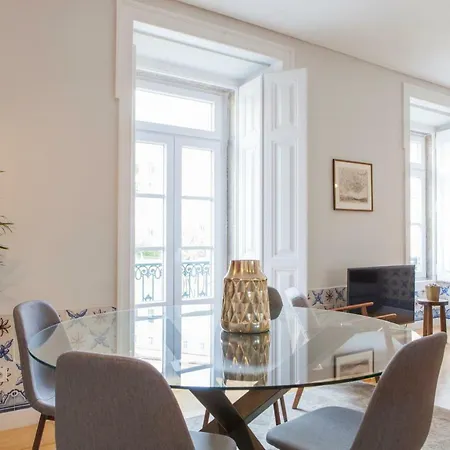 公寓 Alfama St George Castle District Fabulous 3 Bedrooms 2 Bathrooms Ac Balcony 1st Floor 19th Century Building Lisboa