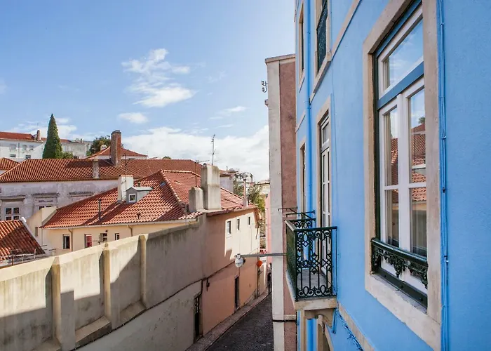 Appartement Alfama St George Castle District Fabulous 3 Bedrooms 2 Bathrooms Ac Balcony 1st Floor 19th Century Building