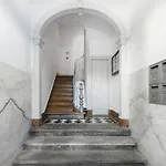 Alfama St George Castle District Fabulous 3 Bedrooms 2 Bathrooms Ac Balcony 1st Floor 19th Century Building Apartmán