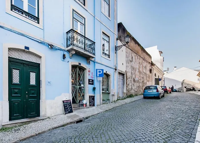 Alfama St George Castle District Fabulous 3 Bedrooms 2 Bathrooms Ac Balcony 1st Floor 19th Century Building * Lisboa